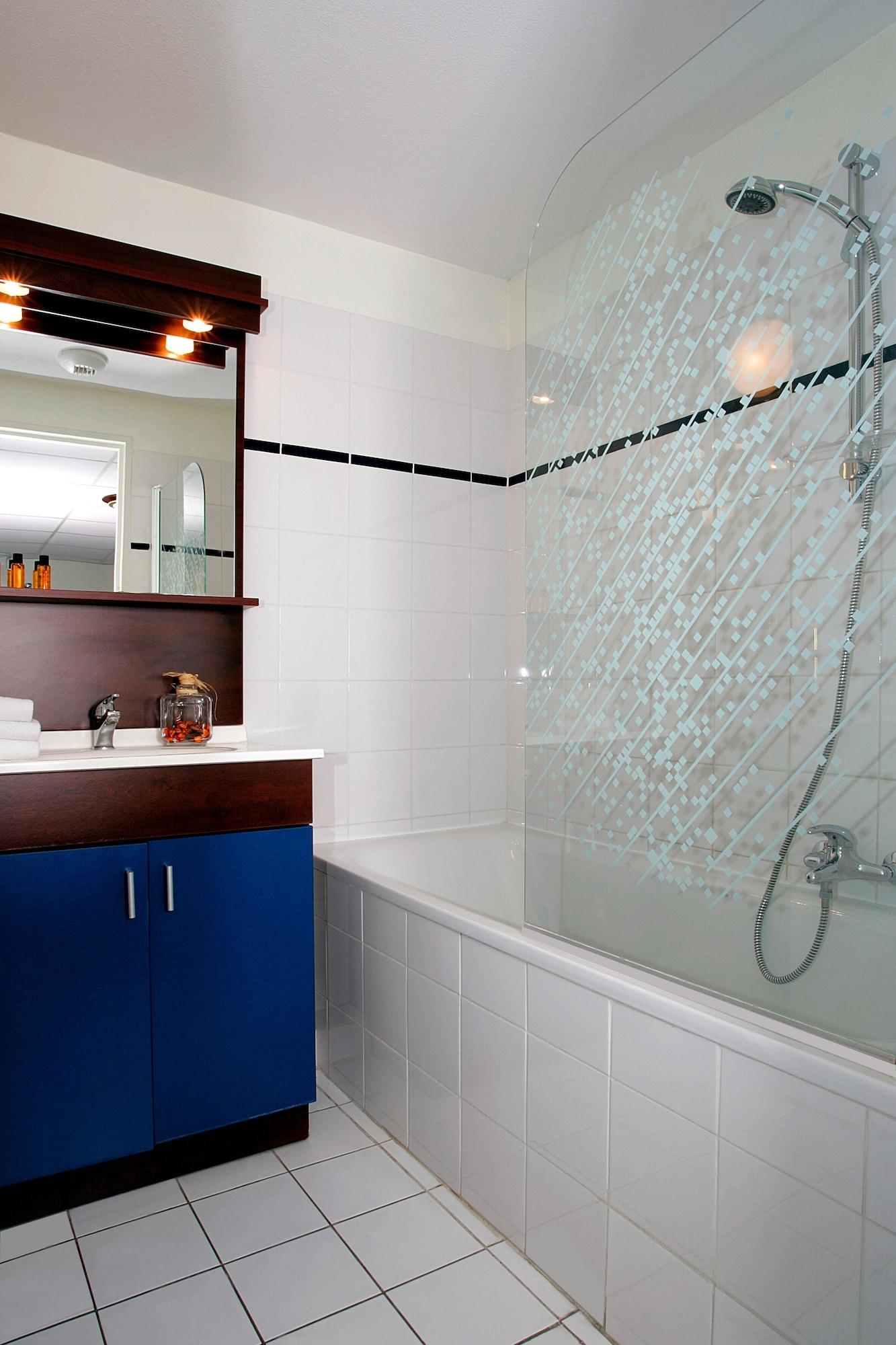 อัปปาร์ต ซิตี้ อ็องติบ Aparthotel อองทีบส์ ภายนอก รูปภาพ